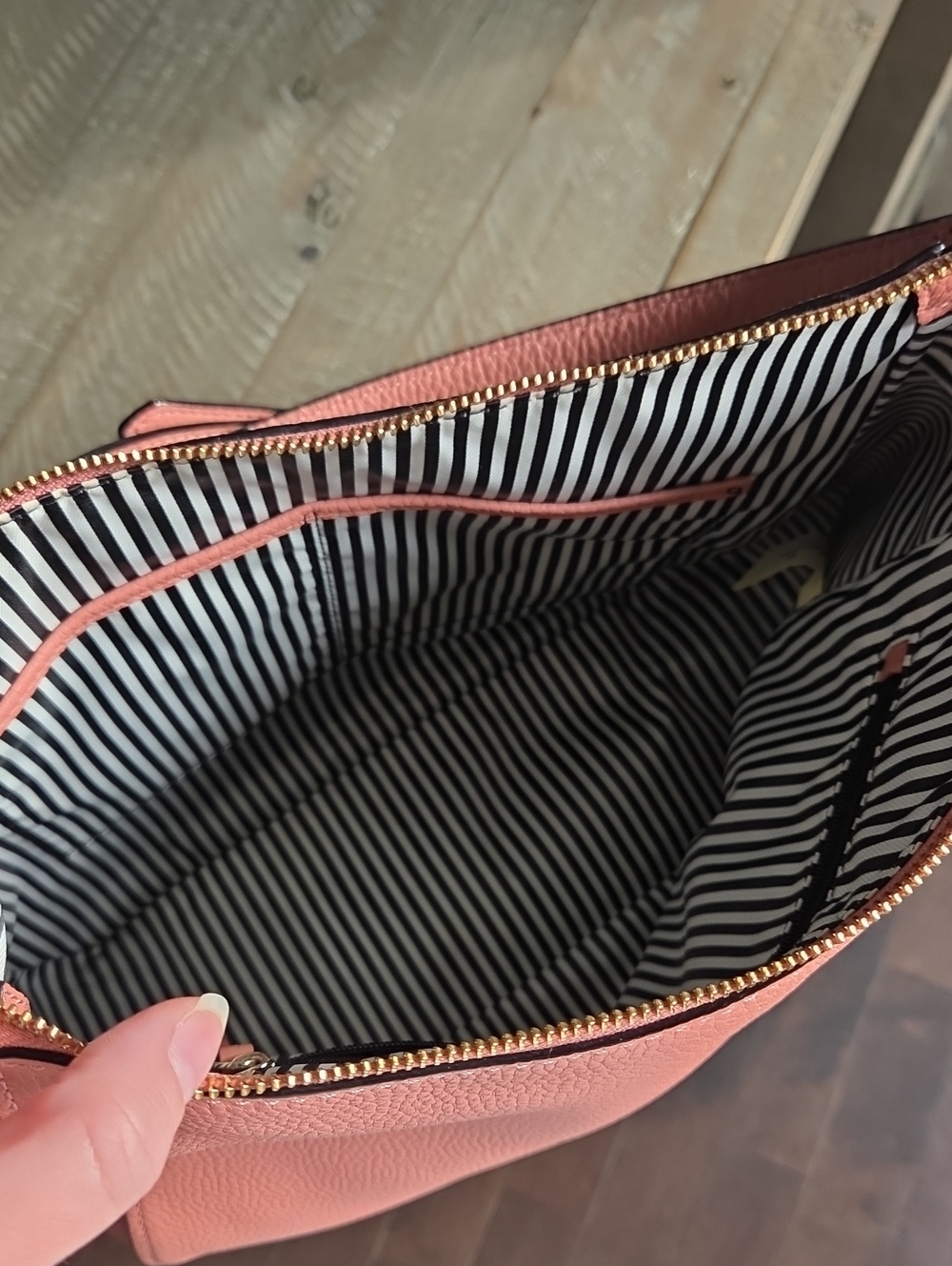 New Without Tags Kate Spade Purse - Picture 4 of 7